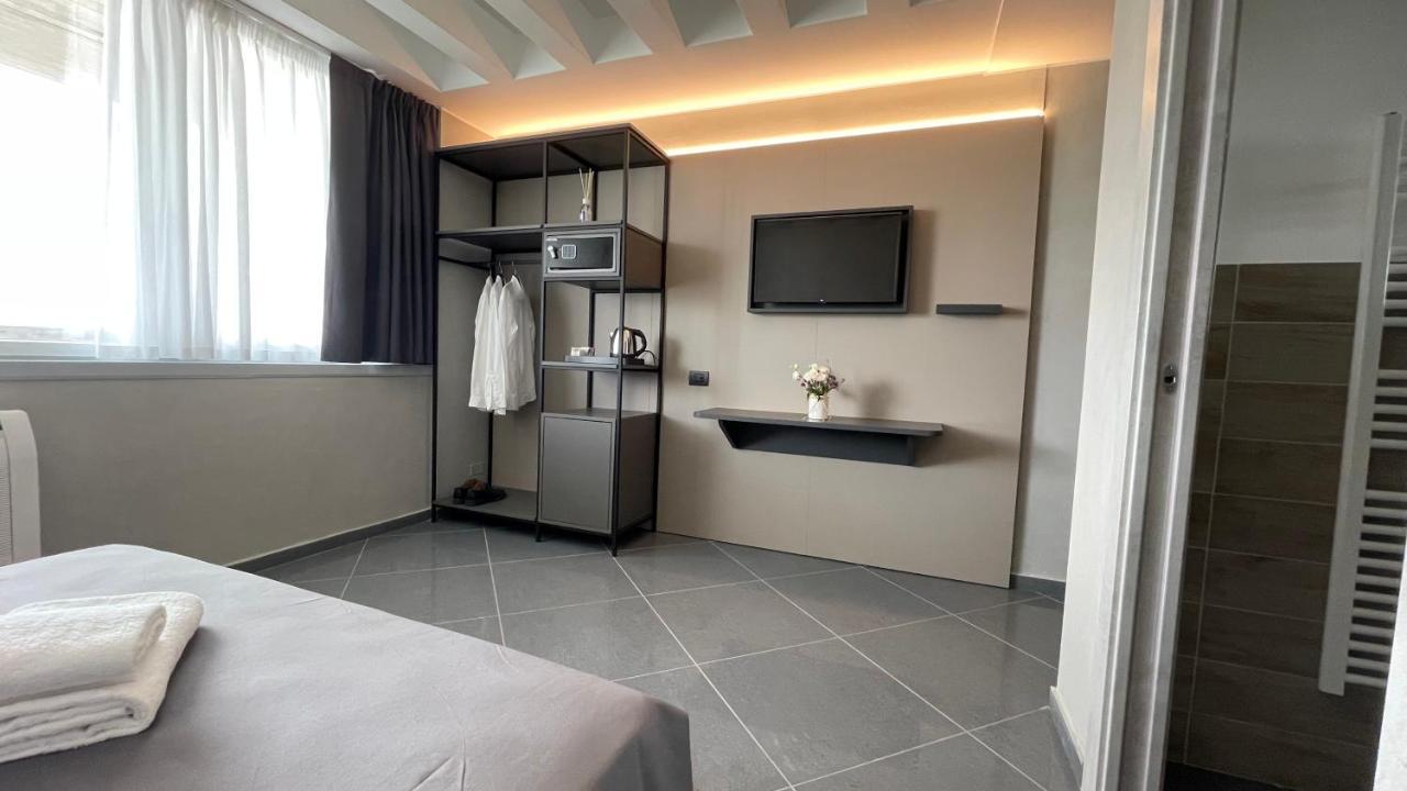 Tranquillo Uptown Lecce Hotell Exteriör bild