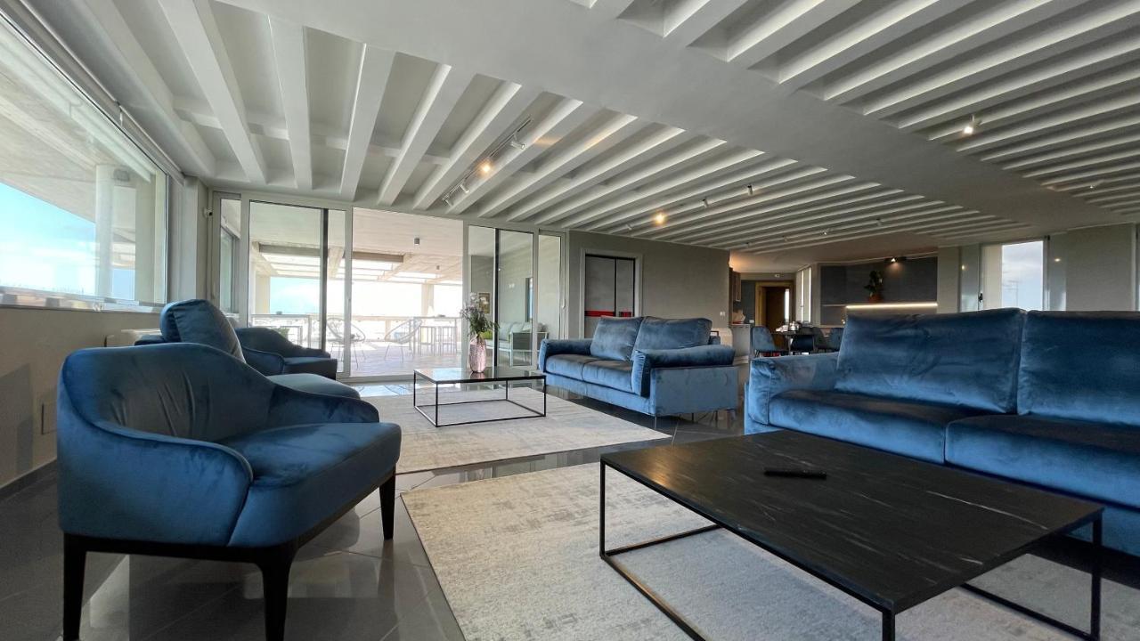 Tranquillo Uptown Lecce Hotell Exteriör bild
